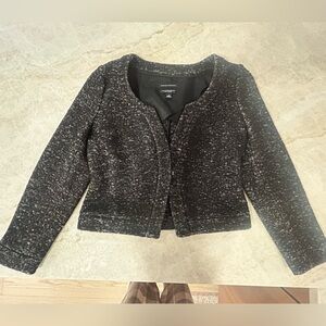 Banana Republic Wool tweed cropped jacket
Size 4